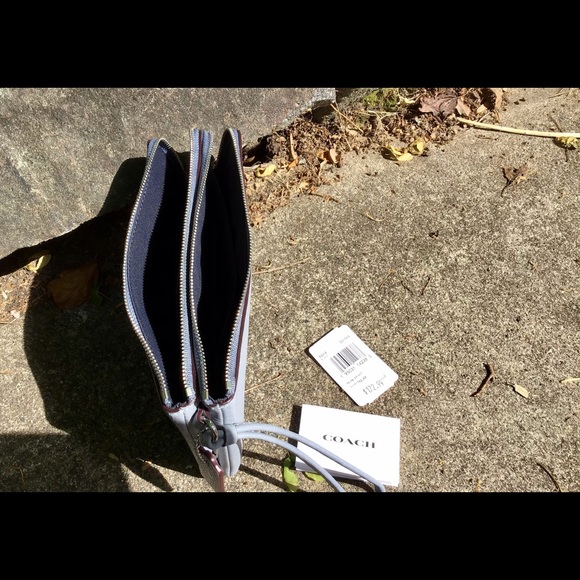 Coach large double zip wallet NWT - Picture 6 of 6